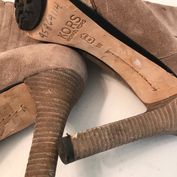 Kors Michael Kors brown suede booties - Picture 13 of 15